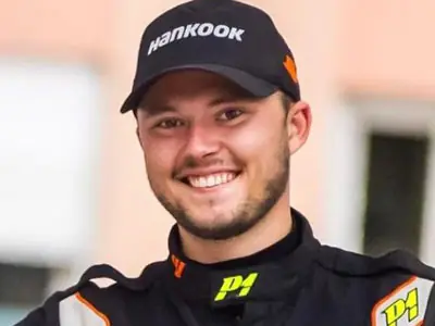 Hugo Louvel, pilote/moniteur chez Drive Control